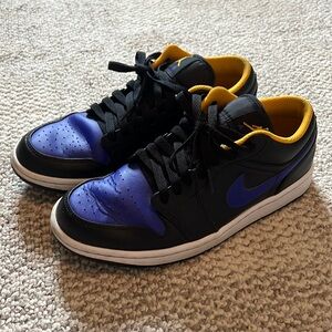 Nike Air Force 1 Low Lakers 8.5